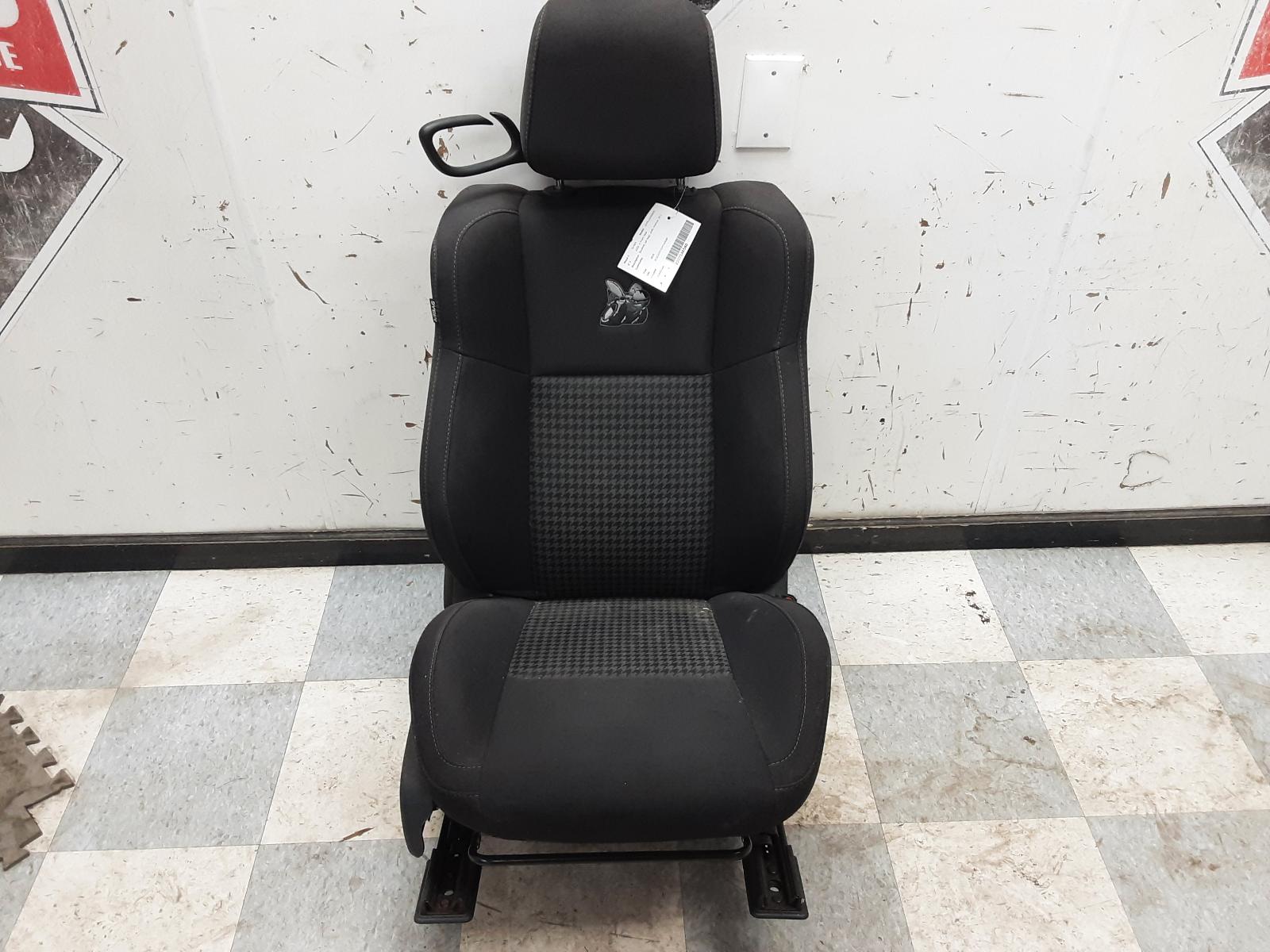 2015-2023 Dodge Challenger R/T 392 OEM Right Passenger Side Front Seat Cloth Angry Bee Logo 2 2015-2023 Dodge Challenger R/T 392 OEM Right Passenger Side Front Seat Cloth Angry Bee Logo - Image 2
