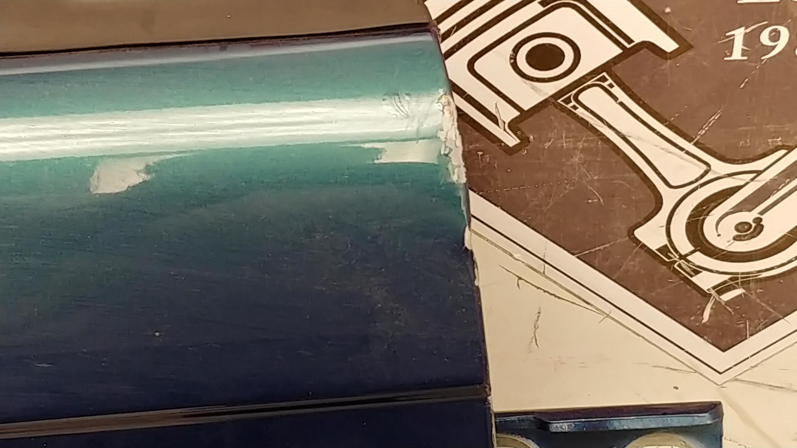 CHIPPED 2003-2006 Chevrolet SSR OEM Right Passenger Side Door Shell Aqua Blur (SHELL ONLY) 15214290 6 CHIPPED 2003-2006 Chevrolet SSR OEM Right Passenger Side Door Shell Aqua Blur (SHELL ONLY) 15214290 - Image 6