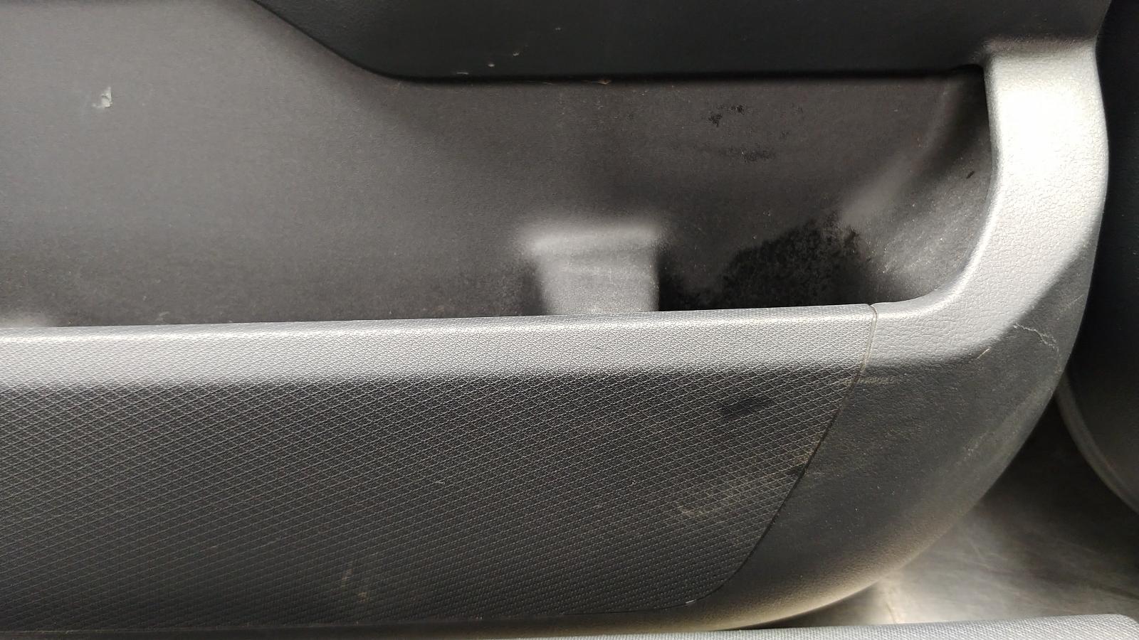 SCRATCH 2024 Ford F150 5.0L OEM Front & Rear Interior Door Trim Panels 7 SCRATCH 2024 Ford F150 5.0L OEM Front & Rear Interior Door Trim Panels - Image 7