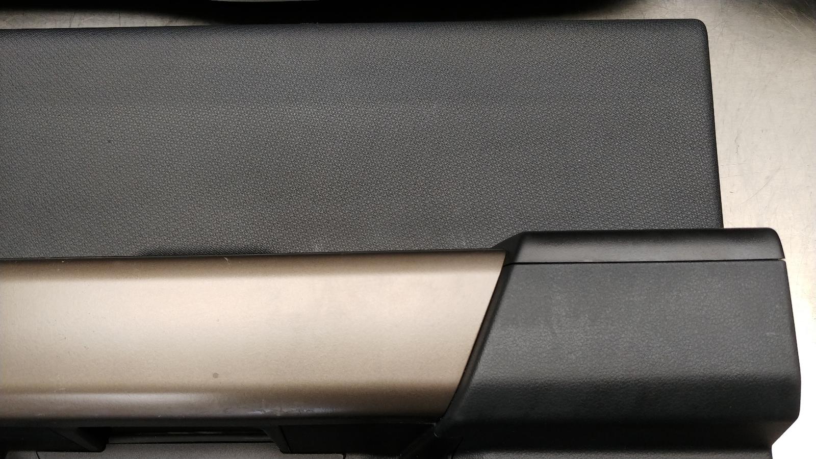 SCRATCH 2024 Ford F150 5.0L OEM Front & Rear Interior Door Trim Panels 11 SCRATCH 2024 Ford F150 5.0L OEM Front & Rear Interior Door Trim Panels - Image 11