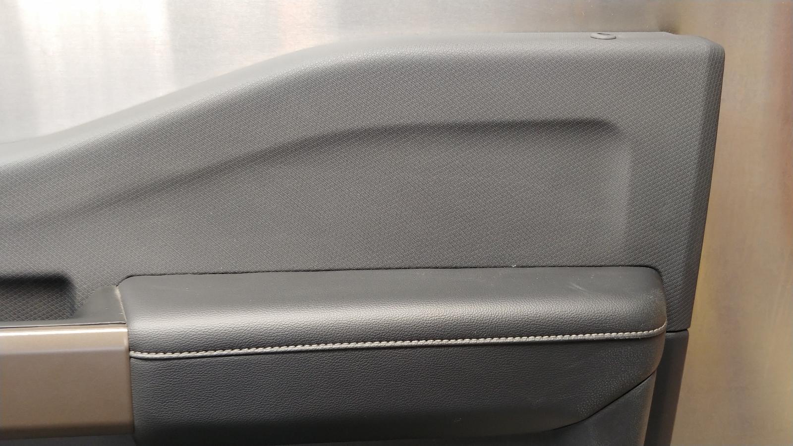 SCRATCH 2024 Ford F150 5.0L OEM Front & Rear Interior Door Trim Panels 15 SCRATCH 2024 Ford F150 5.0L OEM Front & Rear Interior Door Trim Panels - Image 15