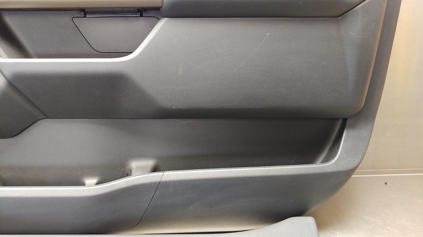 SCRATCH 2024 Ford F150 5.0L OEM Front & Rear Interior Door Trim Panels 17 SCRATCH 2024 Ford F150 5.0L OEM Front & Rear Interior Door Trim Panels - Image 17