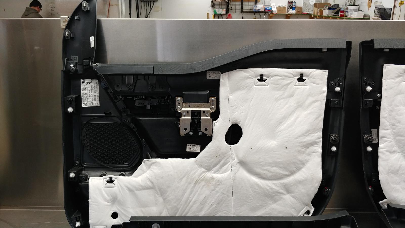 SCRATCH 2024 Ford F150 5.0L OEM Front & Rear Interior Door Trim Panels 22 SCRATCH 2024 Ford F150 5.0L OEM Front & Rear Interior Door Trim Panels - Image 22