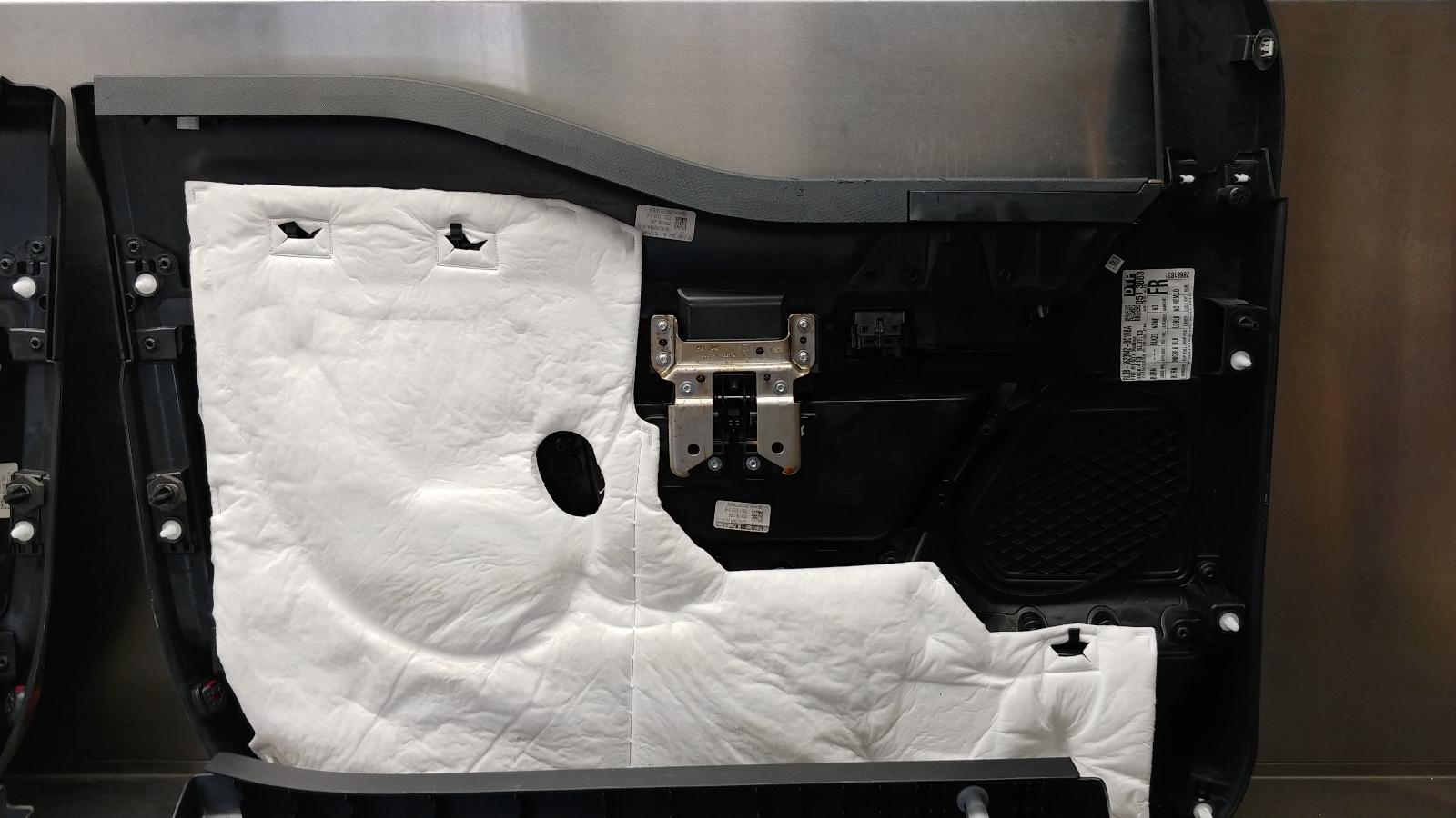 SCRATCH 2024 Ford F150 5.0L OEM Front & Rear Interior Door Trim Panels 26 SCRATCH 2024 Ford F150 5.0L OEM Front & Rear Interior Door Trim Panels - Image 26