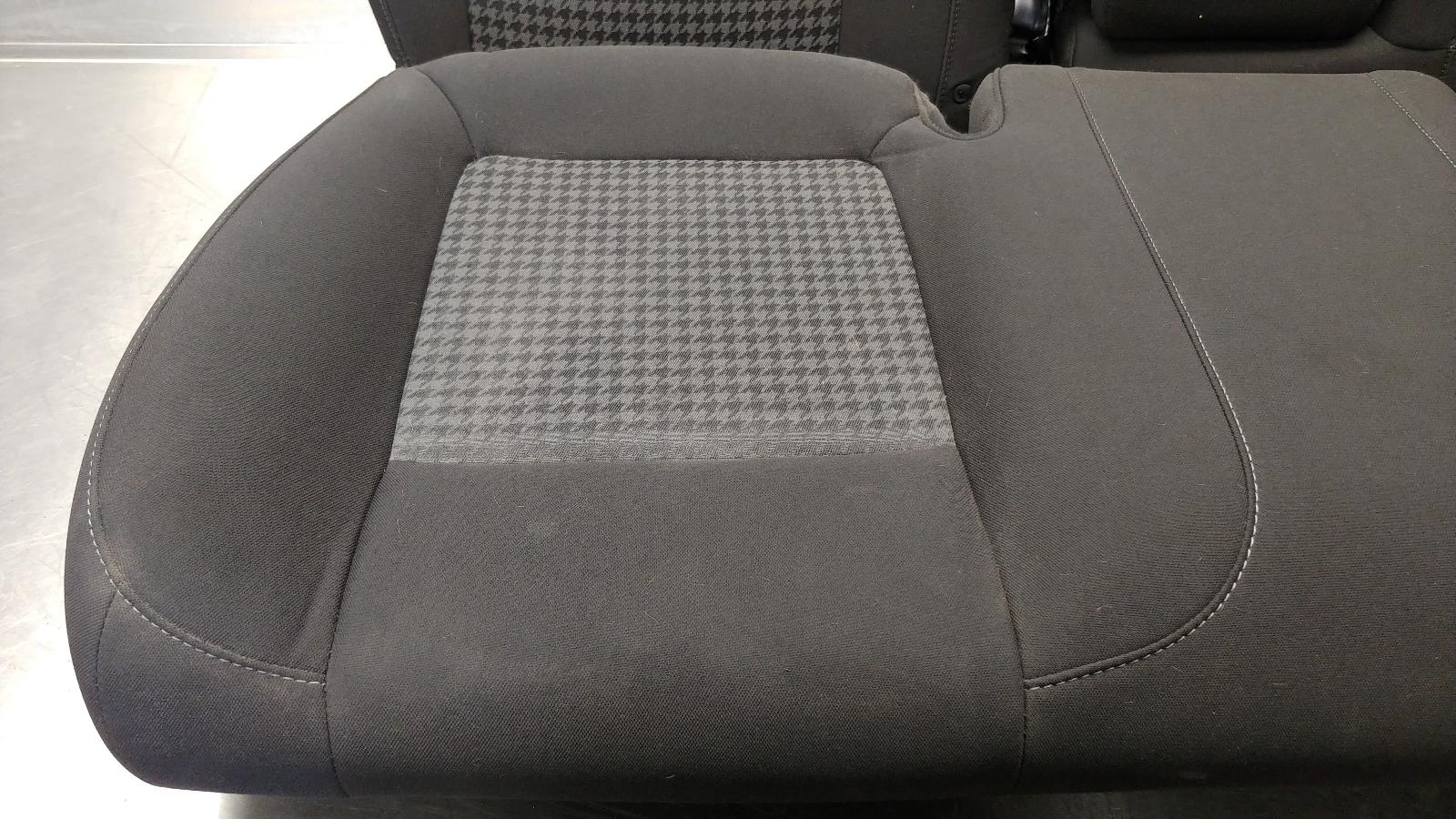2015-2023 Dodge Challenger R/T Scat Pack OEM Rear Seats Black Cloth 4K 7 2015-2023 Dodge Challenger R/T Scat Pack OEM Rear Seats Black Cloth 4K - Image 7
