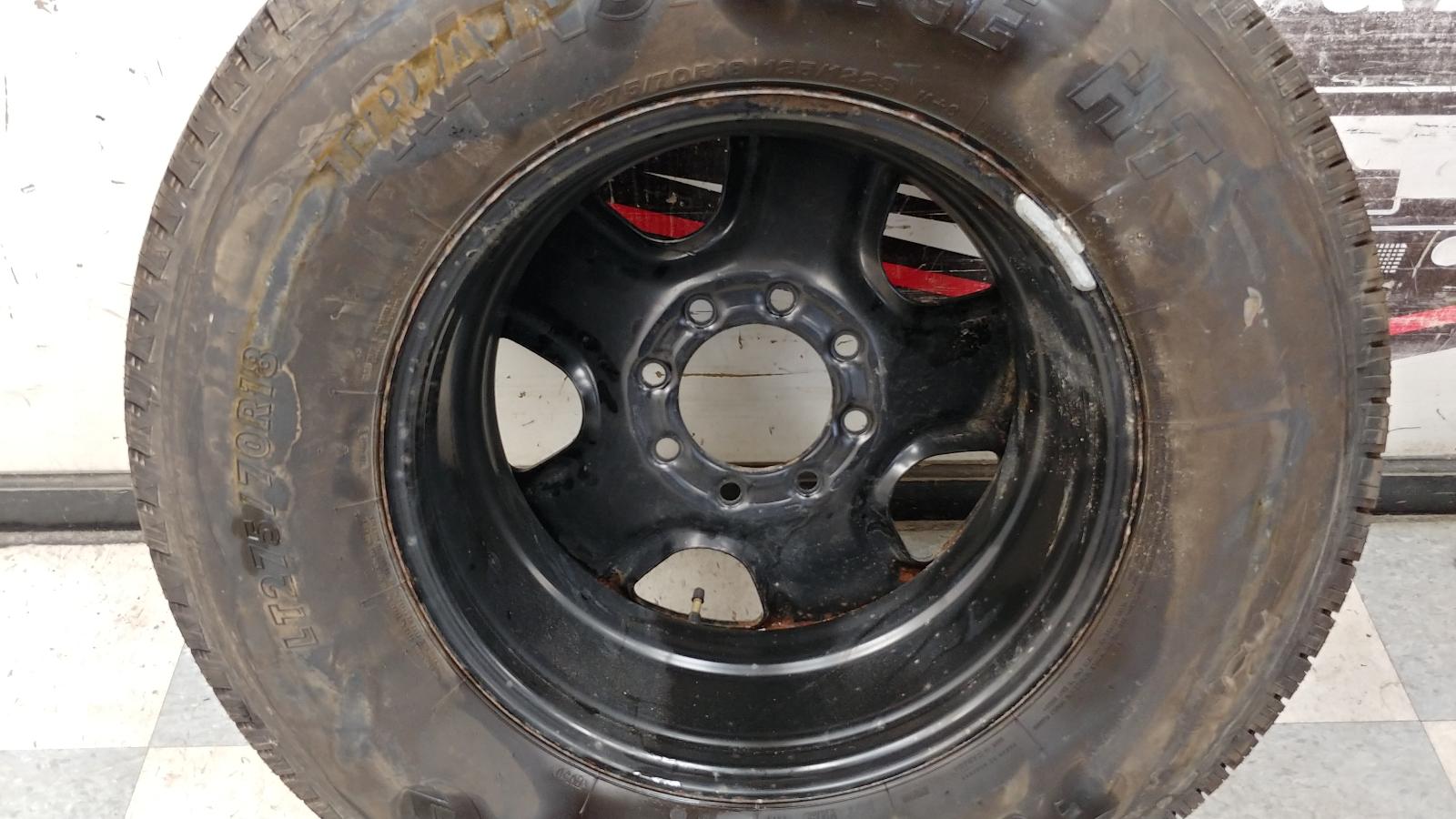 2013-2025 Dodge Ram 2500 3500 OEM 18×8 8×165.1mm 5 Spoke Black Spare Wheel 1UD26TRMAC 1UD26SZ0AC 7 2013-2025 Dodge Ram 2500 3500 OEM 18×8 8×165.1mm 5 Spoke Black Spare Wheel 1UD26TRMAC 1UD26SZ0AC - Image 7