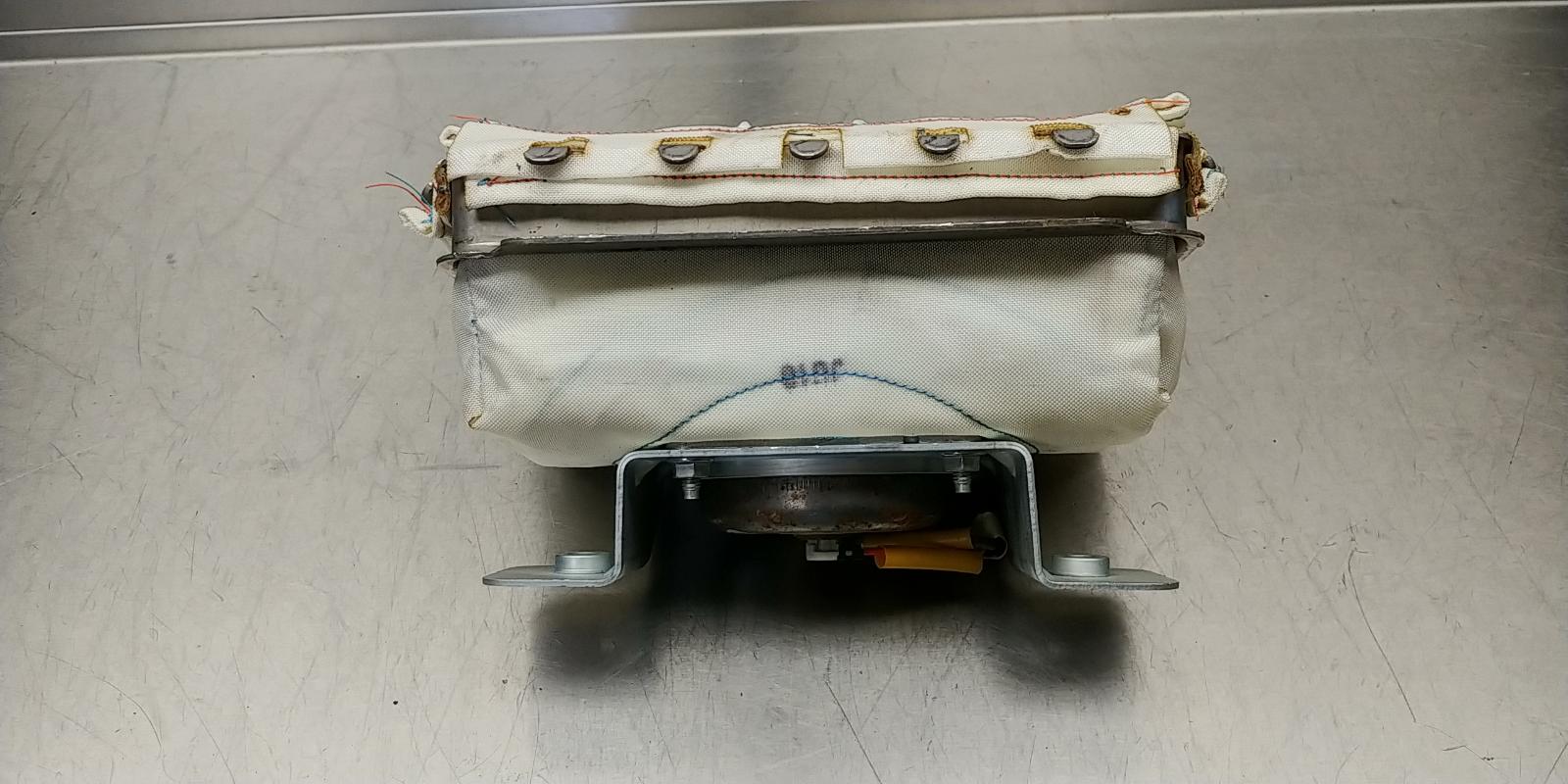 2012-2015 Chevrolet Camaro OEM Right Passenger Side Dashboard Air Bag 22812719 23140227 6 2012-2015 Chevrolet Camaro OEM Right Passenger Side Dashboard Air Bag 22812719 23140227 - Image 6