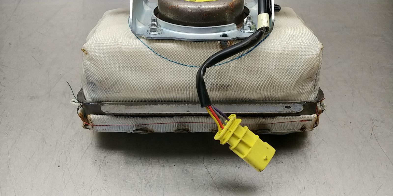 2012-2015 Chevrolet Camaro OEM Right Passenger Side Dashboard Air Bag 22812719 23140227 8 2012-2015 Chevrolet Camaro OEM Right Passenger Side Dashboard Air Bag 22812719 23140227 - Image 8