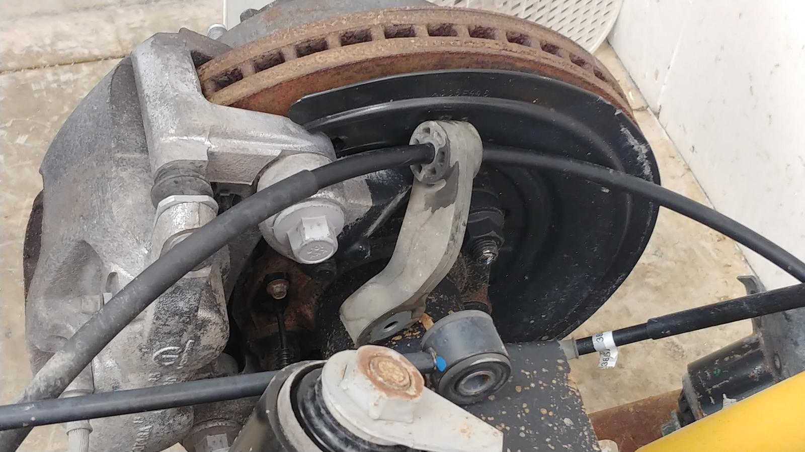 2019-2024 Dodge Ram 2500 OEM Rear Axle Assembly 3.73 Ratio 31K 4 2019-2024 Dodge Ram 2500 OEM Rear Axle Assembly 3.73 Ratio 31K - Image 4