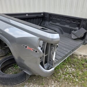 2023-2025 Chevy Colorado OEM 5’2″ Truck Bed Box Sharkskin Metallic GXD