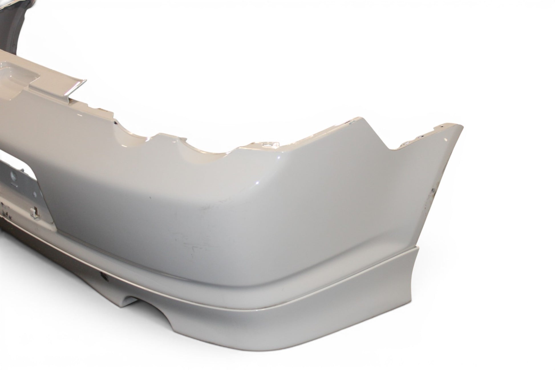 2002 2003 2004 Acura RSX OEM Rear Bumper with Lip JDM k20a dc5 4 2002 2003 2004 Acura RSX OEM Rear Bumper with Lip JDM k20a dc5 - Image 4