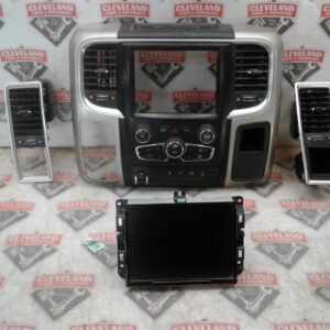 2013-2018 Dodge Ram 2500 OEM Radio Screen w/ Instrument Panel A/C Heater Control 1VY931X9AI 68270657AF