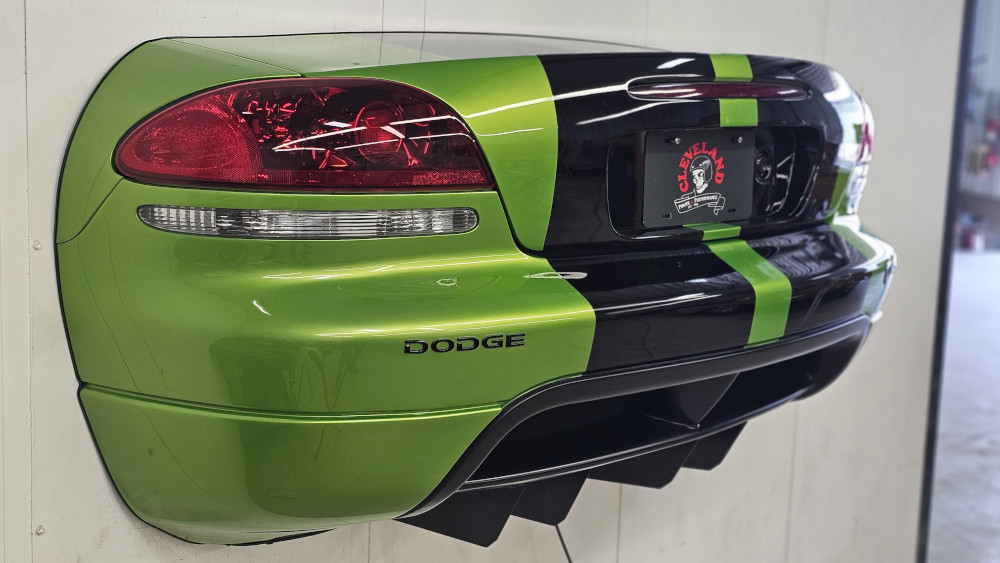 Dodge Viper Rear Bumper Custom Hanging Garage Wall Art FRESH PAINTED Snakeskin Green 1 Dodge Viper Rear Bumper Custom Hanging Garage Wall Art FRESH PAINTED Snakeskin Green